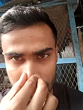 Skinny Bigass 23 online show from 9, 1, 2025