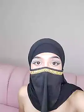 Aaliyah Salma online show from 22, 1, 2025