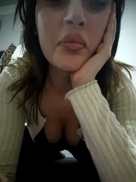 SUSELLAM1 online show from 15, 2, 2025