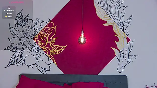 Lunamistyc online show from 5, 2, 2025