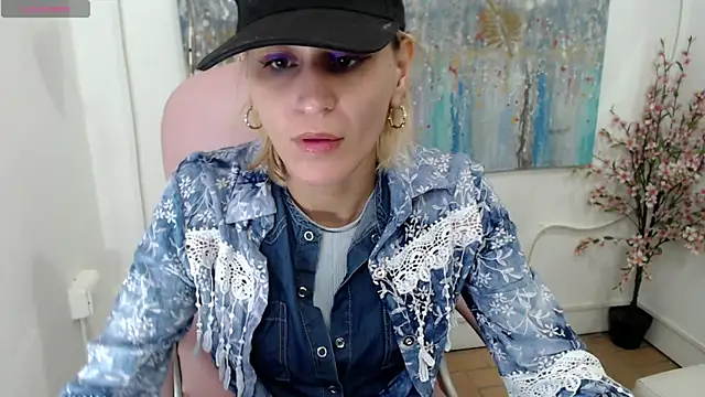 ariana crazzy online show from 29, 12, 2024