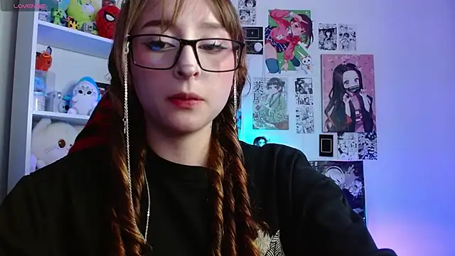 Snapshot of CelesteAyase chatting on 4, 8, 2026 CelesteAyase online show from 4, 8, 2026