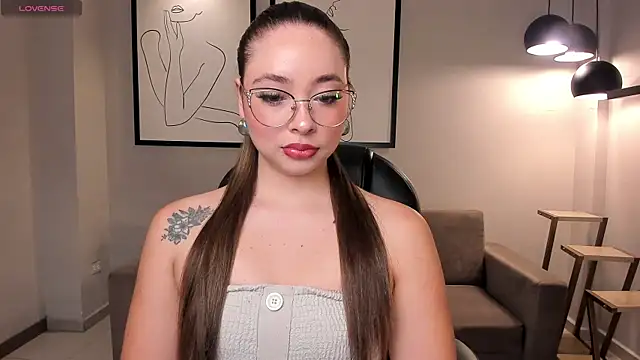 AlinaKravitz online show from 29, 10, 2025