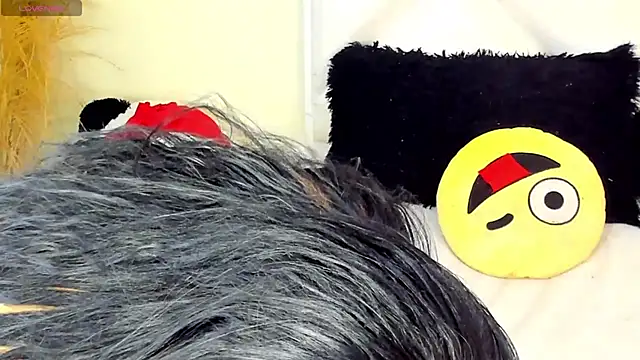 ScarlethNatasha online show from 26, 4, 2026