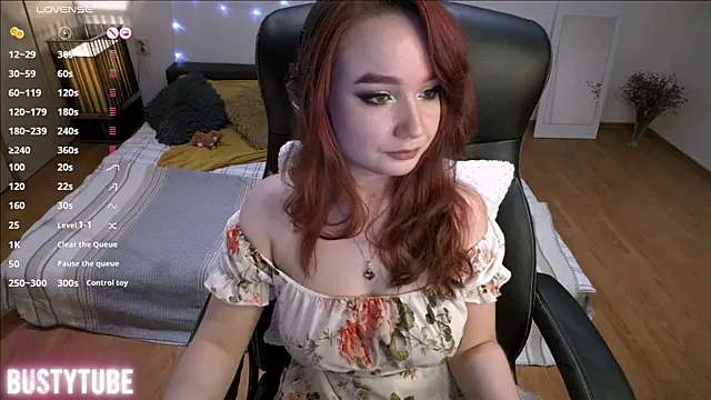 BUSTYTUBE online show from 4, 2, 2026