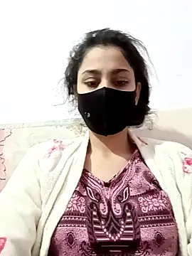 Snapshot of magicmoment00786 chatting on 13, 1, 2025 magicmoment00786 online show from 13, 1, 2025