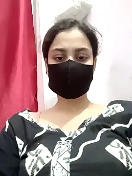 Snapshot of magicmoment00786 chatting on 24, 10, 2025 magicmoment00786 online show from 24, 10, 2025