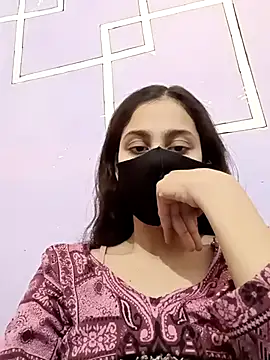 Snapshot of magicmoment00786 chatting on 14, 11, 2025 magicmoment00786 online show from 14, 11, 2025