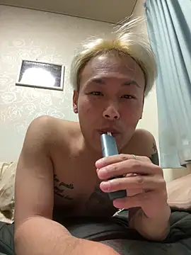 kouji8800 online show from 11, 1, 2025