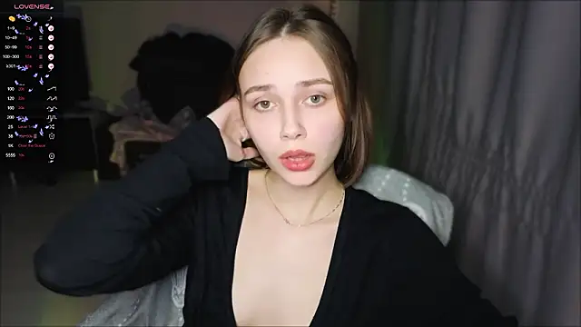 Snapshot of SweetLinaa chatting on 5, 3, 2026 SweetLinaa online show from 5, 3, 2026