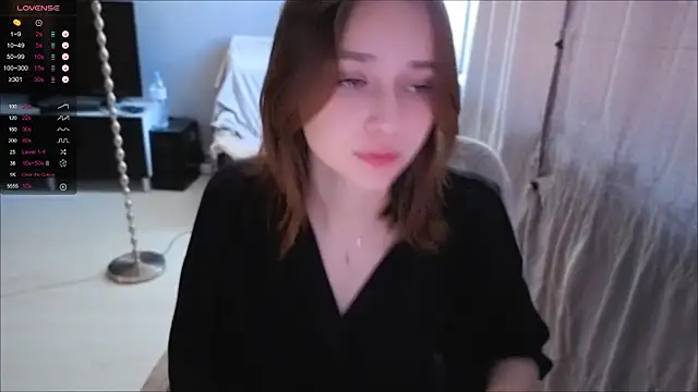 SweetLinaa online show from 27, 4, 2026