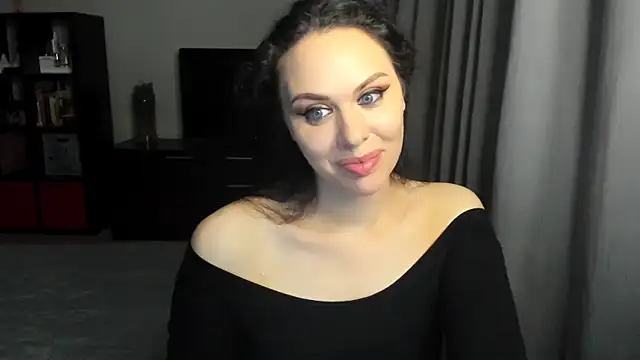 Snapshot of MollyCheiz chatting on 7, 12, 2024 MollyCheiz online show from 7, 12, 2024