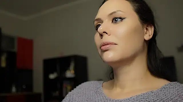 Snapshot of MollyCheiz chatting on 14, 12, 2024 MollyCheiz online show from 14, 12, 2024