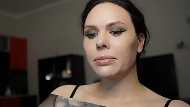 Snapshot of MollyCheiz chatting on 18, 12, 2024 MollyCheiz online show from 18, 12, 2024