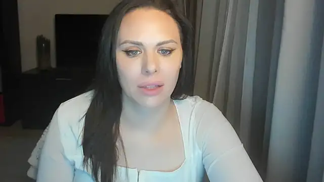 MollyCheiz online show from 27, 3, 2026