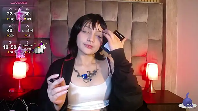 honney dark online show from 20, 3, 2025