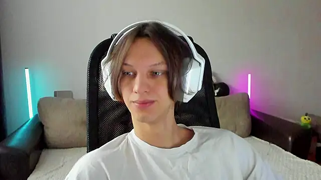 Ostin meow online show from 10, 2, 2026