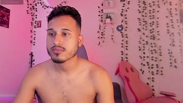 Raf brunette online show from 11, 12, 2024