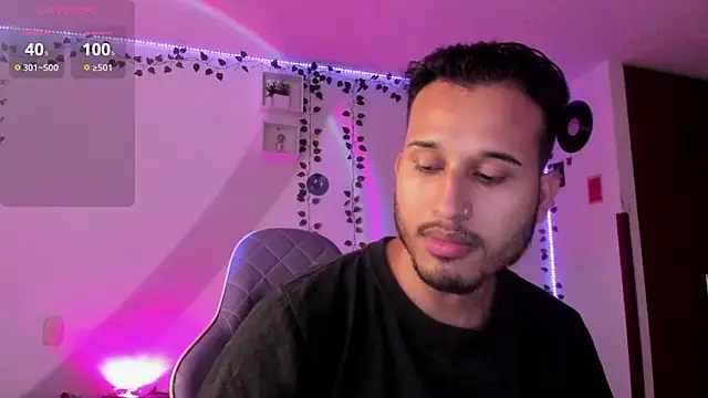 Raf brunette online show from 19, 2, 2025