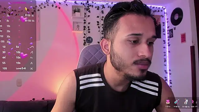 Raf brunette online show from 7, 3, 2025