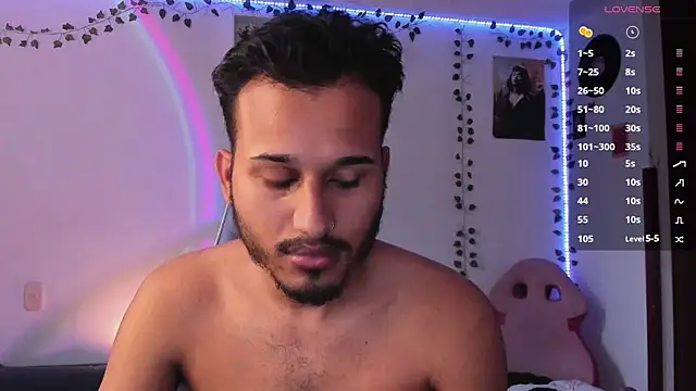 Raf brunette online show from 14, 3, 2025