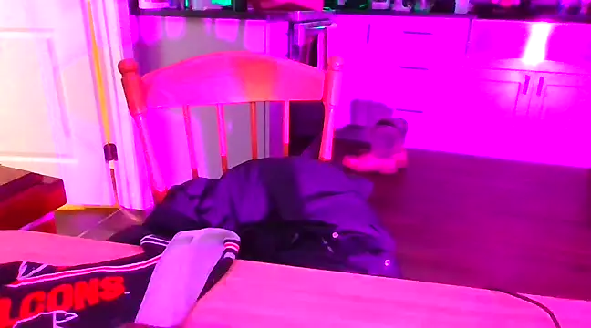 rickyslick123 online show from 15, 12, 2024