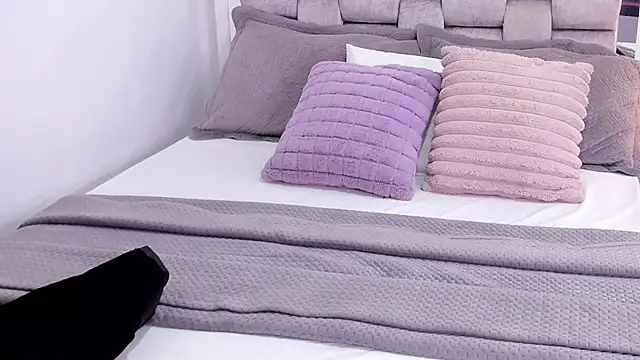 Camilaa bueno online show from 22, 4, 2026