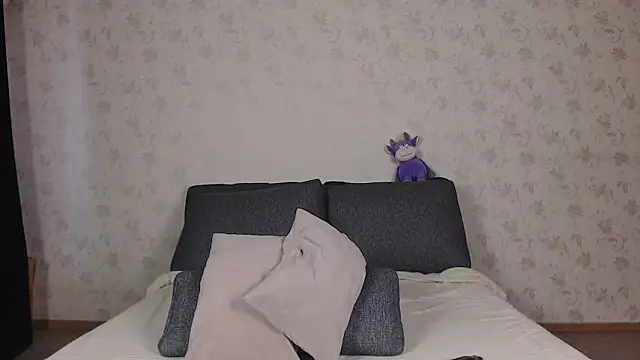 sofiaa here online show from 16, 6, 2026