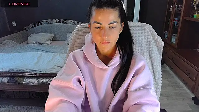 Aria Dl online show from 25, 4, 2026