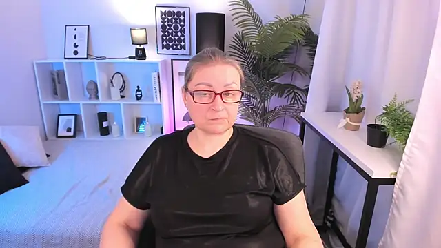 AlexandraKind online show from 10, 3, 2026