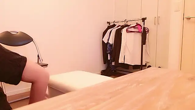 Snapshot of undo-busoku69 chatting on 27, 9, 2025 undo-busoku69 online show from 27, 9, 2025