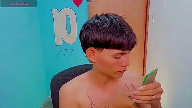 tanjiro cute online show from 28, 4, 2026