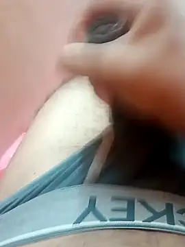 Snapshot of Vignesh3246 chatting on 11, 12, 2024 Vignesh3246 online show from 11, 12, 2024