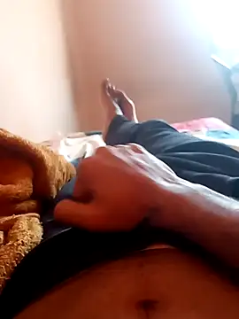 Snapshot of Vignesh3246 chatting on 1, 1, 2025 Vignesh3246 online show from 1, 1, 2025