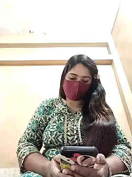 Magical Girl- online show from 26, 2, 2025