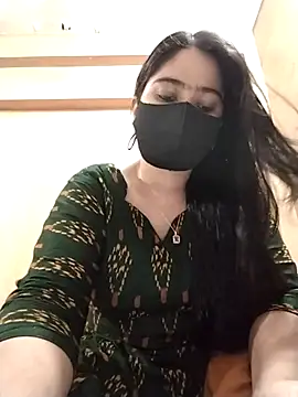 Magical Girl- online show from 30, 9, 2025