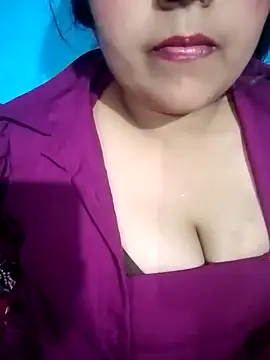 Love-Veronica online show from 18, 3, 2026