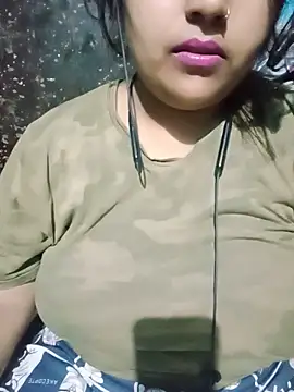 Love-Veronica online show from 6, 6, 2026