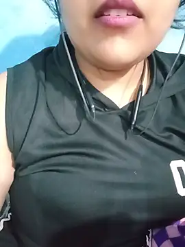 Snapshot of Love-Veronica chatting on 28, 7, 2026 Love-Veronica online show from 28, 7, 2026