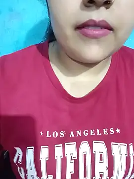 Snapshot of Love-Veronica chatting on 29, 7, 2026 Love-Veronica online show from 29, 7, 2026