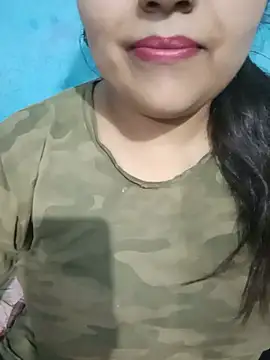 Snapshot of Love-Veronica chatting on 31, 7, 2026 Love-Veronica online show from 31, 7, 2026