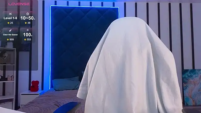 MeganFoxy11 online show from 29, 12, 2024