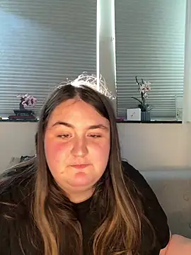 hotiee online show from 1, 4, 2026