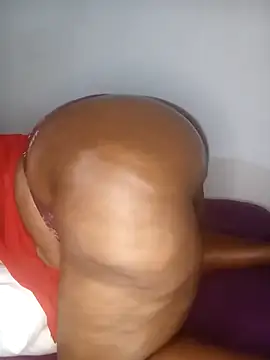 Snapshot of Sweetblackassxxx505 chatting on 27, 2, 2025 Sweetblackassxxx505 online show from 27, 2, 2025