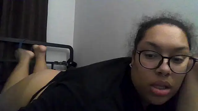 ariadxxx online show from 10, 12, 2024