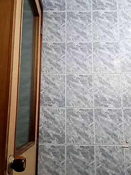 Naomy veracruz  online show from 9, 4, 2026