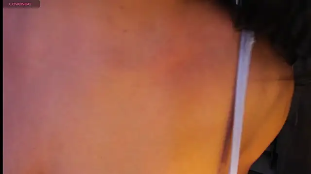 Snapshot of khris_boobs chatting on 13, 1, 2025 khris boobs online show from 13, 1, 2025