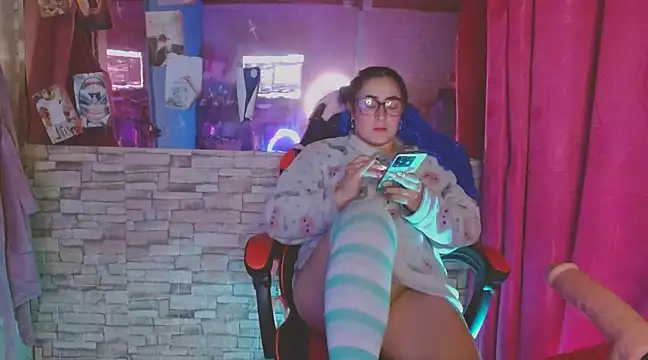 Meg4n 420 online show from 18, 2, 2025