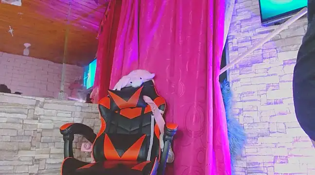 Meg4n 420 online show from 23, 2, 2025