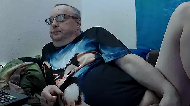 Manfred1012 online show from 6, 2, 2025